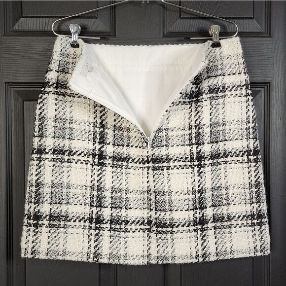 LOFT Tweed Pocket Skirt                                                      433 - Picture 14 of 14